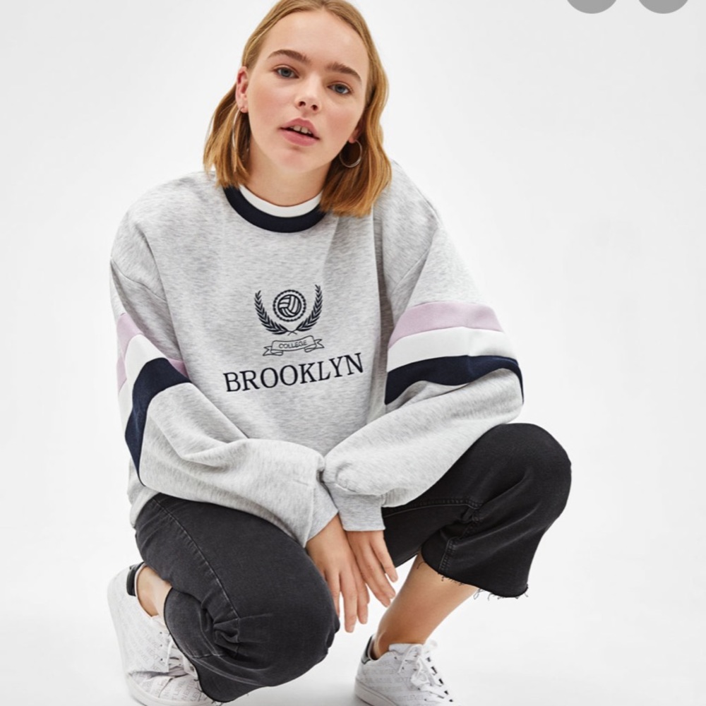 Bershka Brooklyn Embroidered Sweatshirt 😍 (#28)